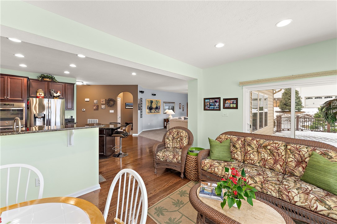 Sewickley Hills Boro, Pennsylvania 15143, United States, 4 Bedrooms Bedrooms, ,3 BathroomsBathrooms,Residential,Contingent,82144