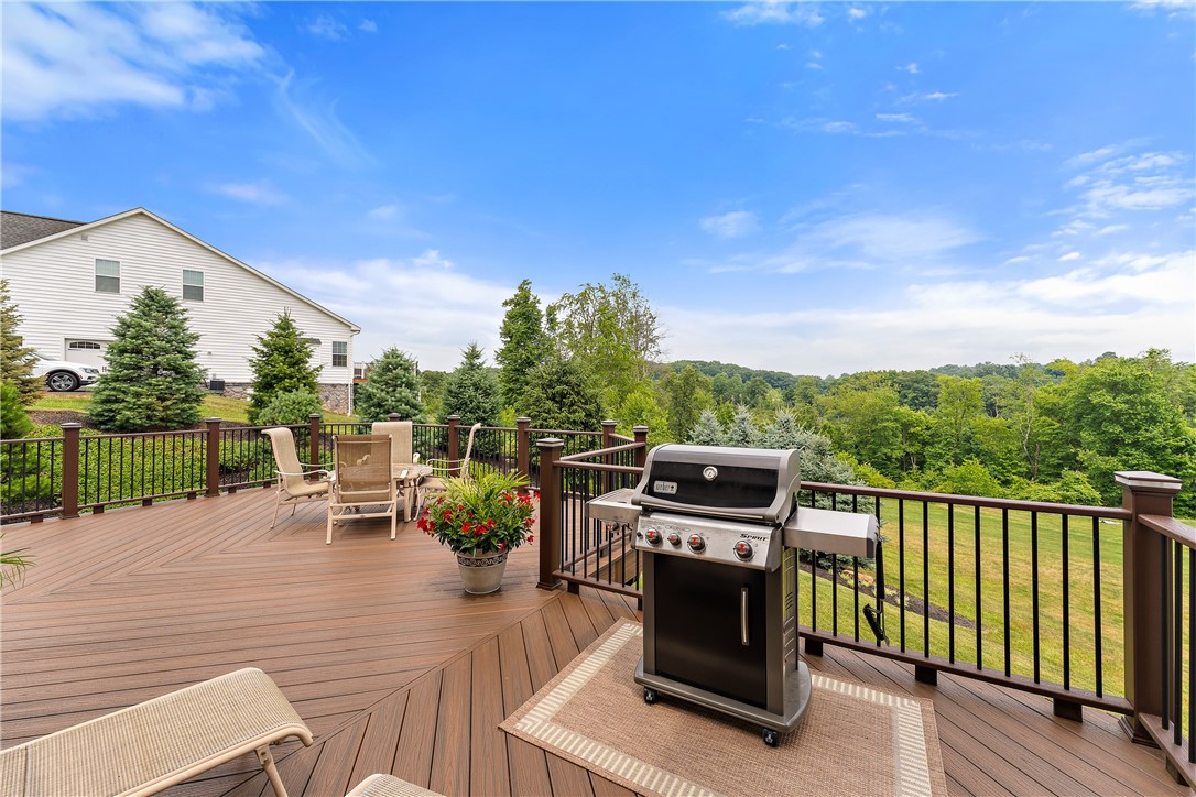 Sewickley Hills Boro, Pennsylvania 15143, United States, 4 Bedrooms Bedrooms, ,3 BathroomsBathrooms,Residential,Contingent,82144