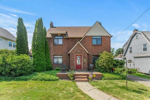 Photo for 210 E Englewood Ave