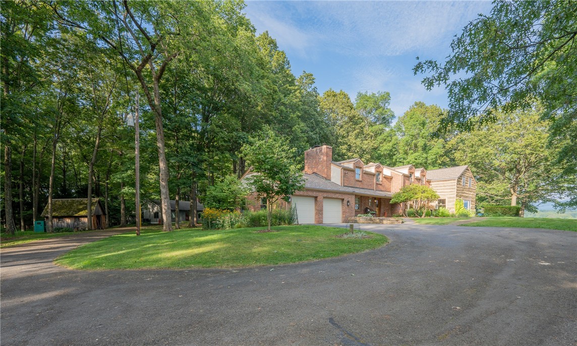 127 Mountain Road