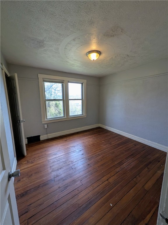 341 Ohio Avenue, Clairton, Pennsylvania image 13