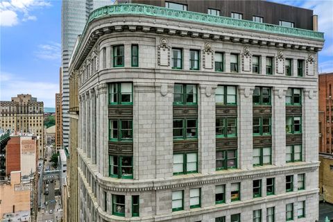 Photo of 306 4th Ave #1801, Pittsburgh, PA 15222 (MLS # 1740176)