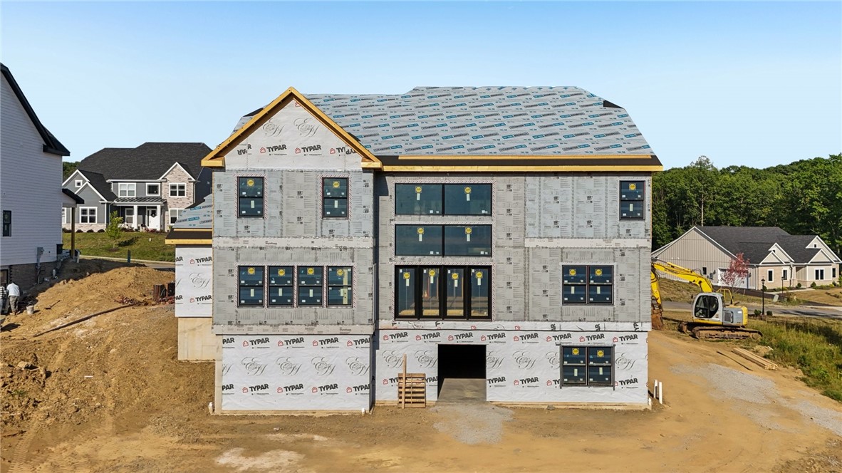 103 Amaryllis Lane
