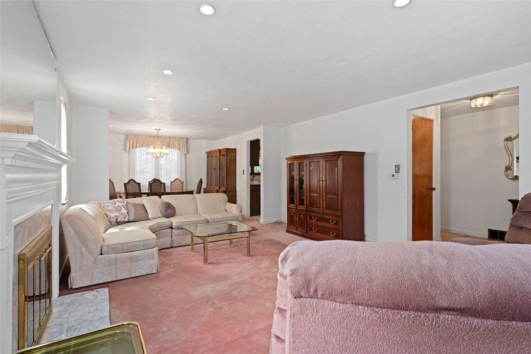 104 Highland Rd
