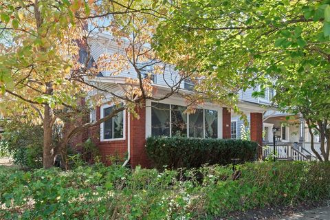 Photo of 210 Center Ave, Pittsburgh, PA 15215 (MLS # 1724857)