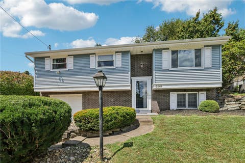 Photo for 205 Tilford Rd