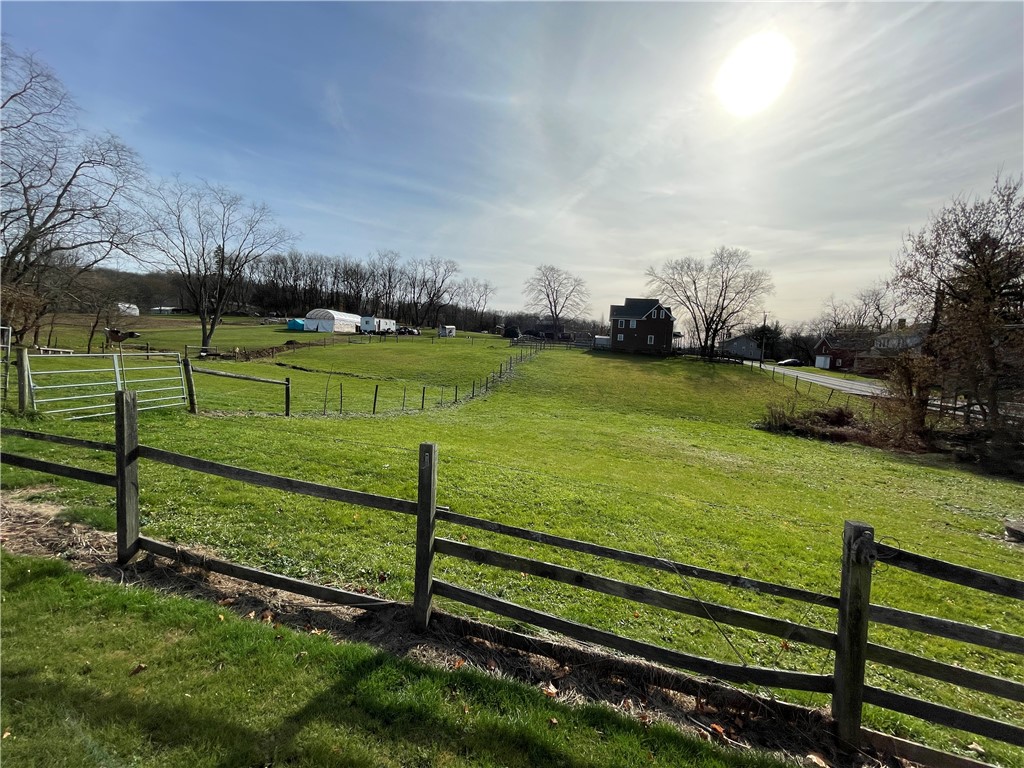 Jefferson Twp - But, Pennsylvania 16056, United States, 4 Bedrooms Bedrooms, ,2 BathroomsBathrooms,Residential,Contingent,32869