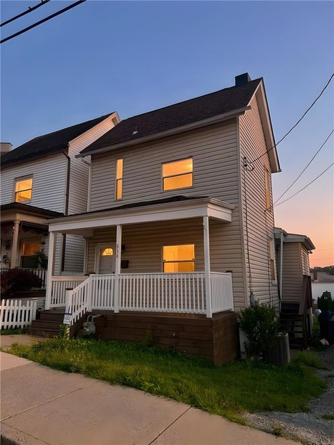 Homes For Rent - 514 6th St<br/> Irwin, PA 15642