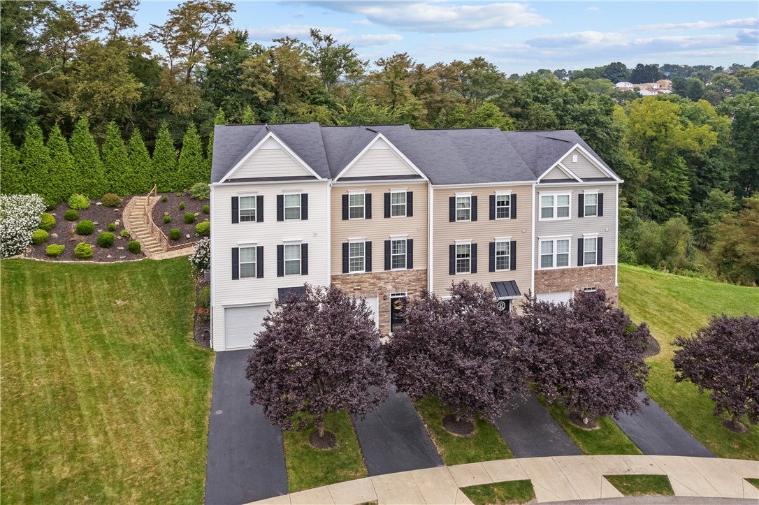 34 Truman Circle