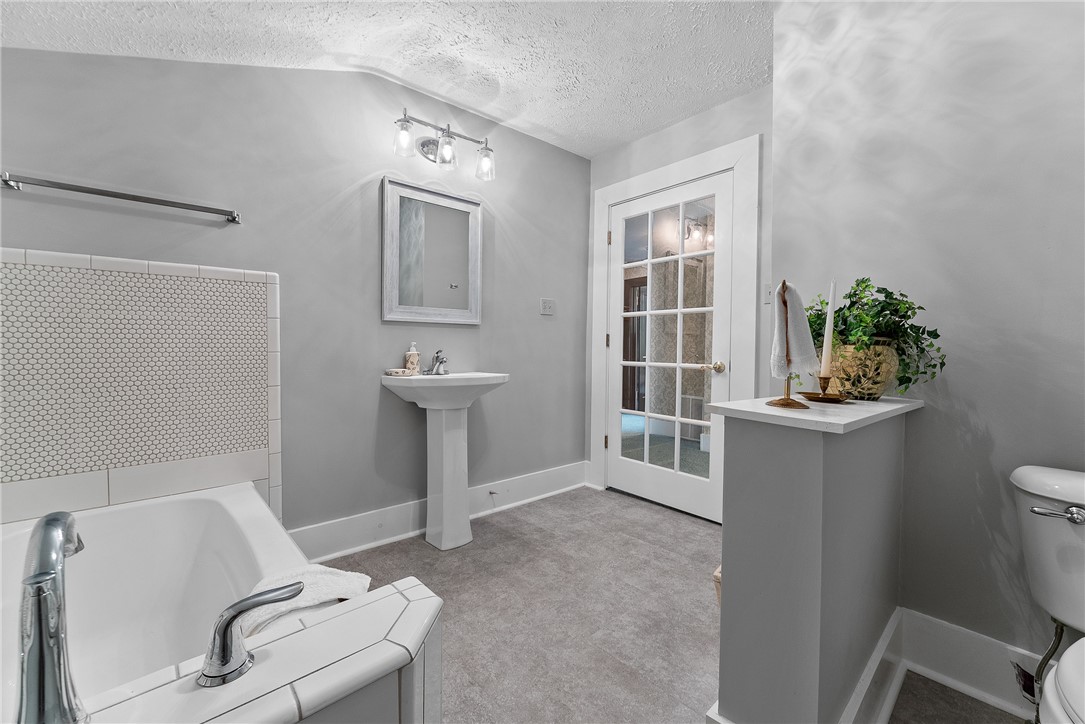 534 N Main St, Masontown, Pennsylvania image 32