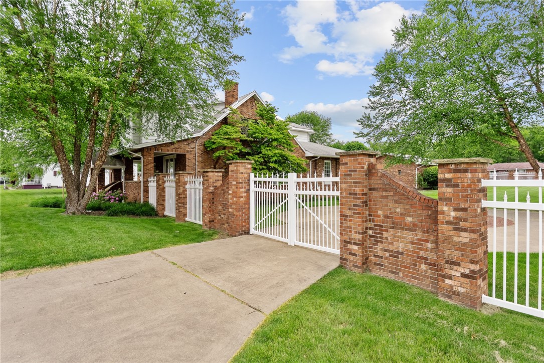 534 N Main St, Masontown, Pennsylvania image 39