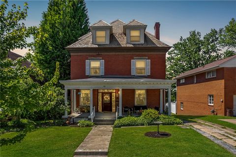 Photo of 221 N Wade Ave, Washington, PA 15301 (MLS # 1758726)