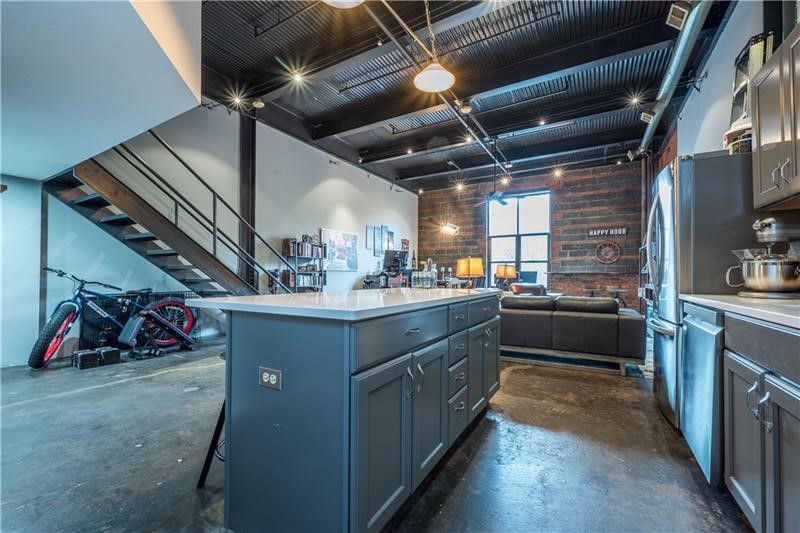 South Side, Pennsylvania 15203, United States, 2 Bedrooms Bedrooms, ,2 BathroomsBathrooms,Residential,Active,175751