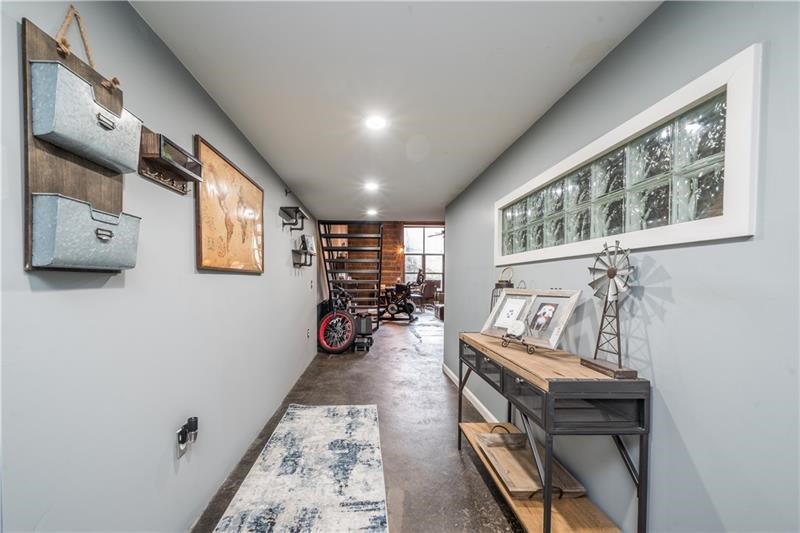 South Side, Pennsylvania 15203, United States, 2 Bedrooms Bedrooms, ,2 BathroomsBathrooms,Residential,Active,175751