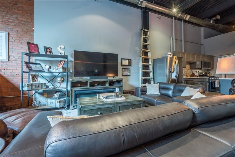 South Side, Pennsylvania 15203, United States, 2 Bedrooms Bedrooms, ,2 BathroomsBathrooms,Residential,Active,175751