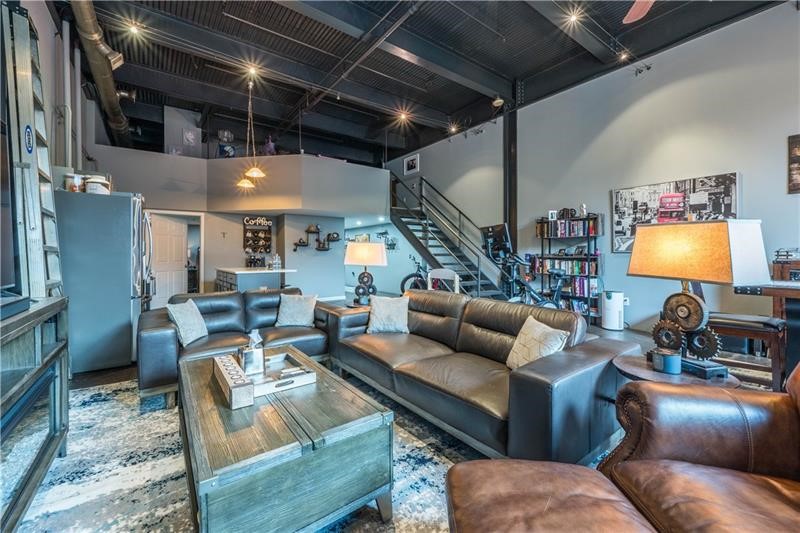 South Side, Pennsylvania 15203, United States, 2 Bedrooms Bedrooms, ,2 BathroomsBathrooms,Residential,Active,175751