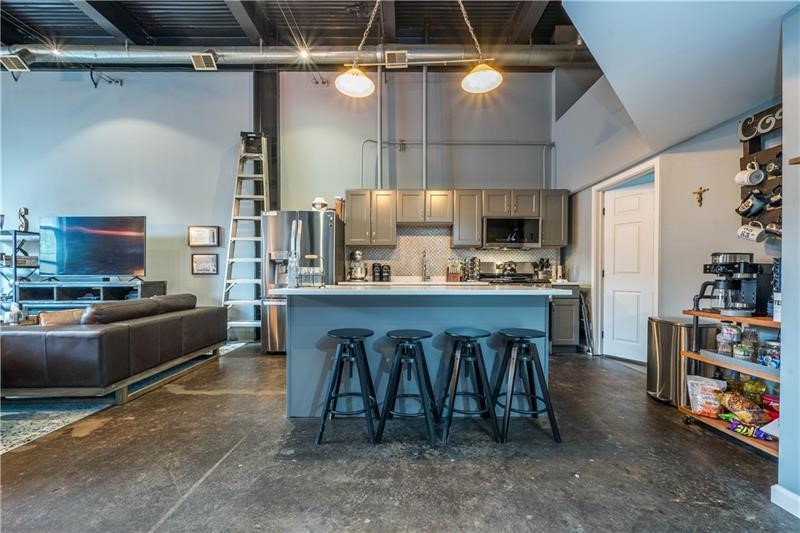 South Side, Pennsylvania 15203, United States, 2 Bedrooms Bedrooms, ,2 BathroomsBathrooms,Residential,Active,175751