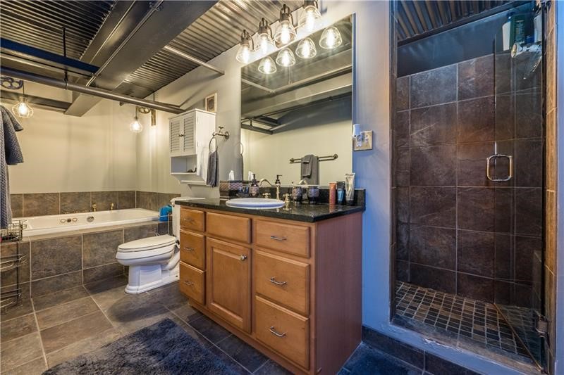 South Side, Pennsylvania 15203, United States, 2 Bedrooms Bedrooms, ,2 BathroomsBathrooms,Residential,Active,175751