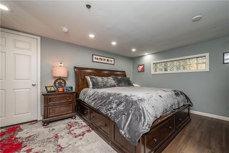 South Side, Pennsylvania 15203, United States, 2 Bedrooms Bedrooms, ,2 BathroomsBathrooms,Residential,Active,175751