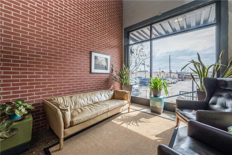 South Side, Pennsylvania 15203, United States, 2 Bedrooms Bedrooms, ,2 BathroomsBathrooms,Residential,Active,175751