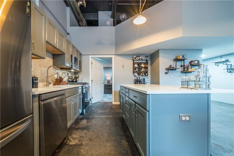 South Side, Pennsylvania 15203, United States, 2 Bedrooms Bedrooms, ,2 BathroomsBathrooms,Residential,Active,175751