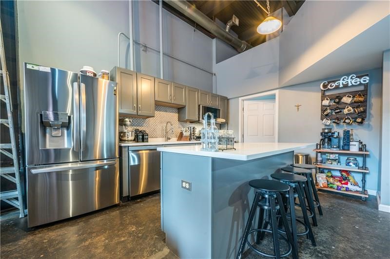 South Side, Pennsylvania 15203, United States, 2 Bedrooms Bedrooms, ,2 BathroomsBathrooms,Residential,Active,175751