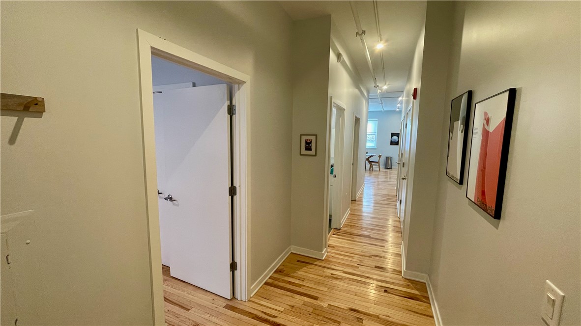 Lawrenceville, Pennsylvania 15201, United States, 2 Bedrooms Bedrooms, ,2 BathroomsBathrooms,Residential,Active,16996