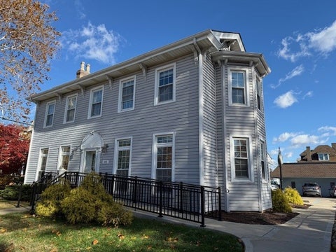 Photo of 348 College Ave, Beaver, PA 15009 (MLS # 1761888)
