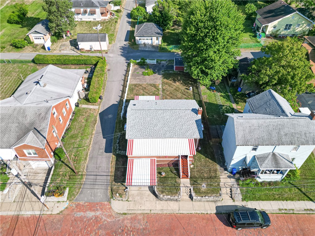 Bridgeville, Pennsylvania 15017, United States, 2 Bedrooms Bedrooms, ,2 BathroomsBathrooms,Residential,Contingent,194251