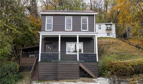 Photo of 7 Prospect St, Etna, PA 15223 (MLS # 1743649)