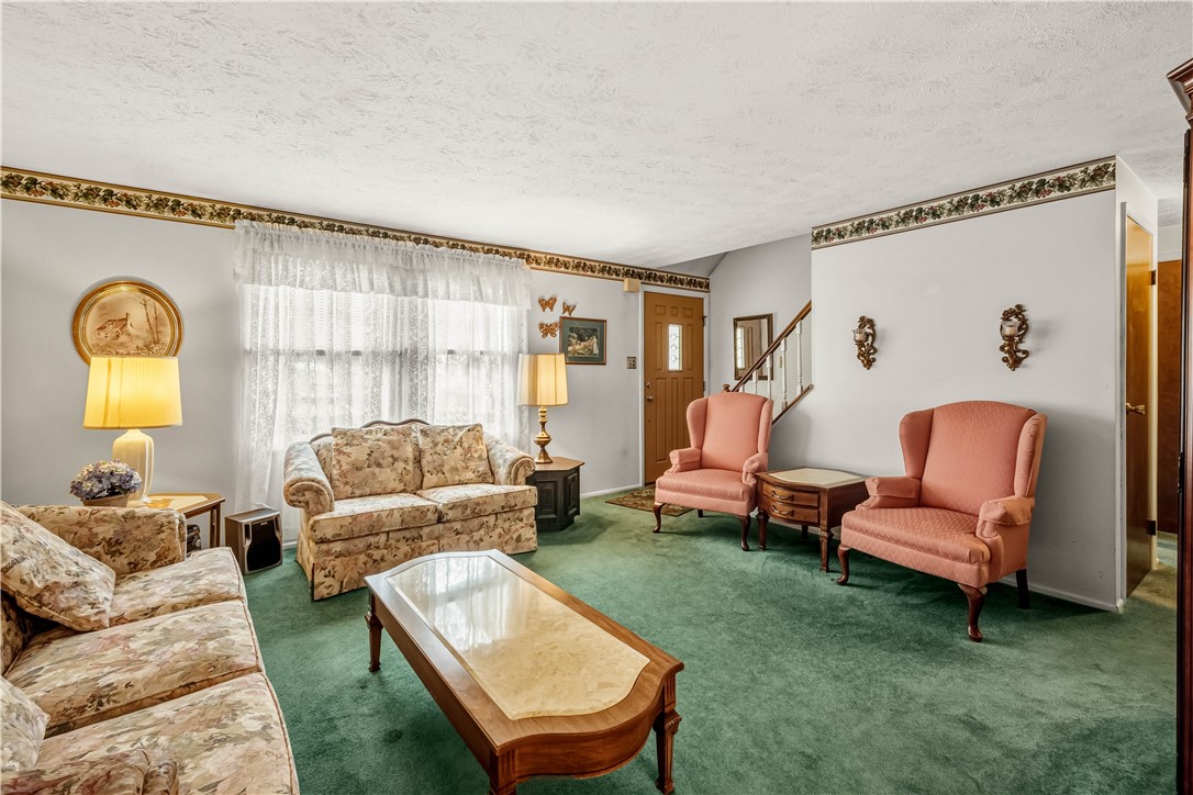 3082 Piney Bluff Dr