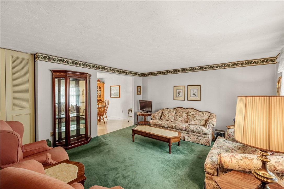 3082 Piney Bluff Dr