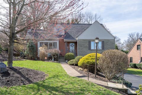 Photo for 4623 W Lawnview