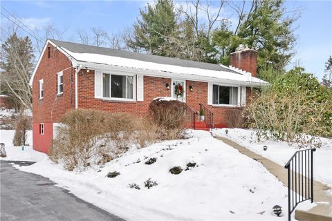 Photo of 4043 Ewalt Rd, Gibsonia, PA 15044 (MLS # 1735155)