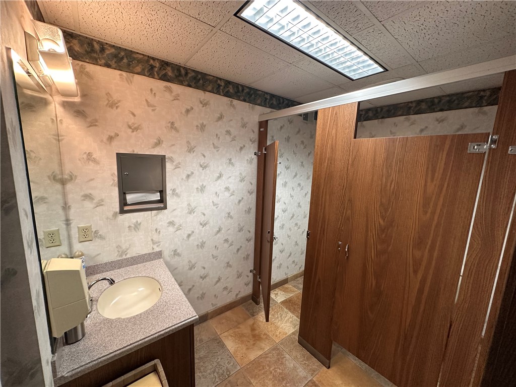 Ross Twp, Pennsylvania 15237, United States, ,Commercial,Active,163902