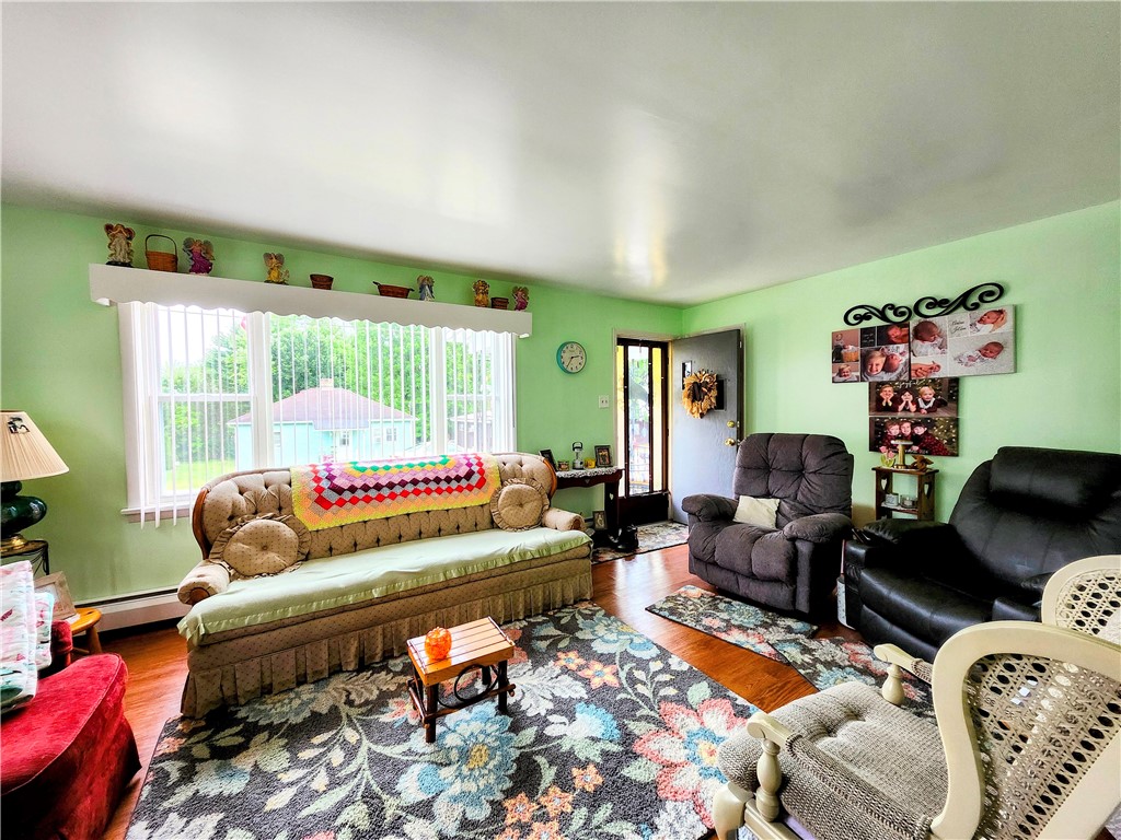 Derry Twp, Pennsylvania 15717, United States, 3 Bedrooms Bedrooms, ,2 BathroomsBathrooms,Residential,Active,223698