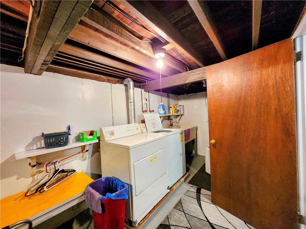 Derry Twp, Pennsylvania 15717, United States, 3 Bedrooms Bedrooms, ,2 BathroomsBathrooms,Residential,Active,223698