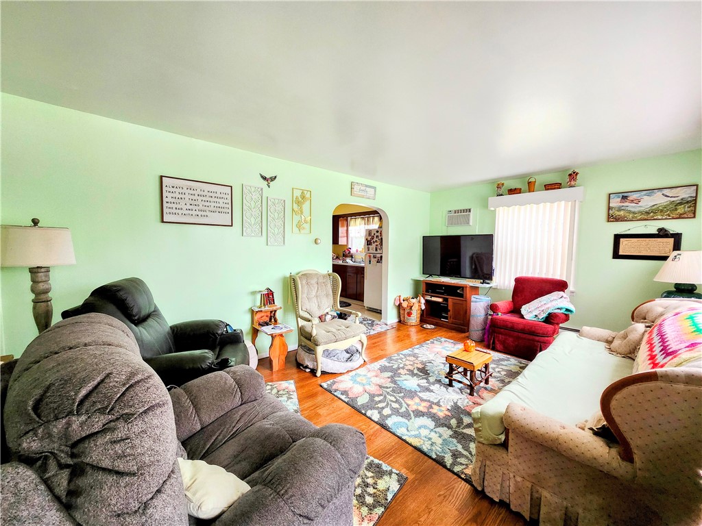 Derry Twp, Pennsylvania 15717, United States, 3 Bedrooms Bedrooms, ,2 BathroomsBathrooms,Residential,Active,223698