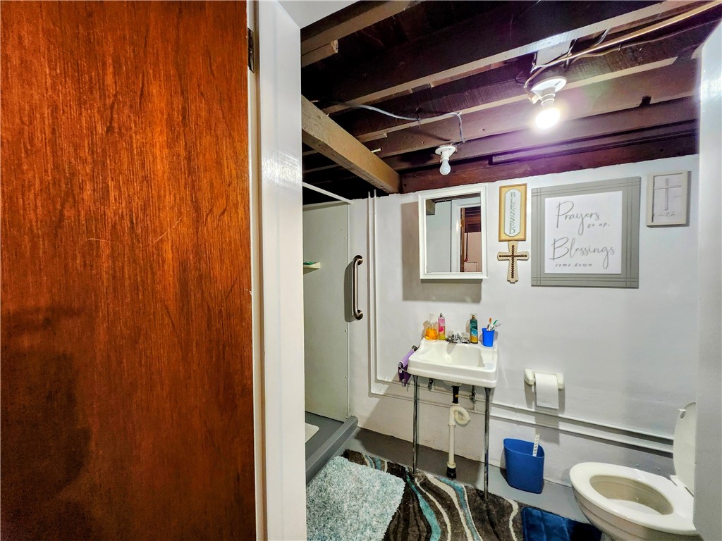 Derry Twp, Pennsylvania 15717, United States, 3 Bedrooms Bedrooms, ,2 BathroomsBathrooms,Residential,Active,223698