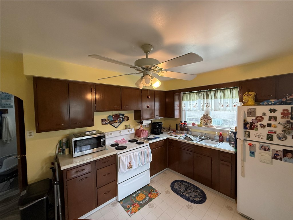 Derry Twp, Pennsylvania 15717, United States, 3 Bedrooms Bedrooms, ,2 BathroomsBathrooms,Residential,Active,223698