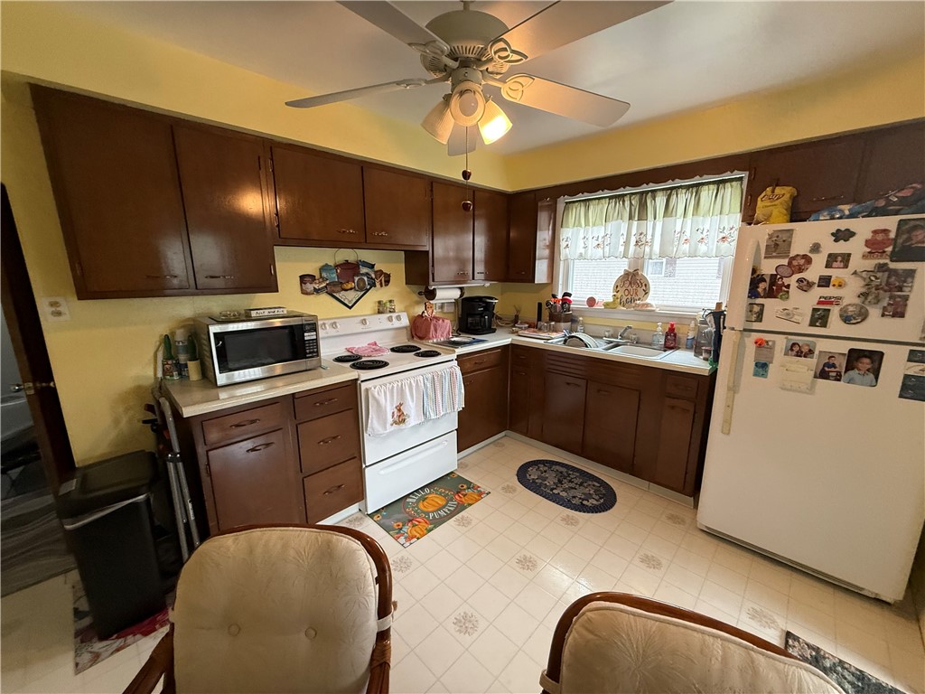 Derry Twp, Pennsylvania 15717, United States, 3 Bedrooms Bedrooms, ,2 BathroomsBathrooms,Residential,Active,223698