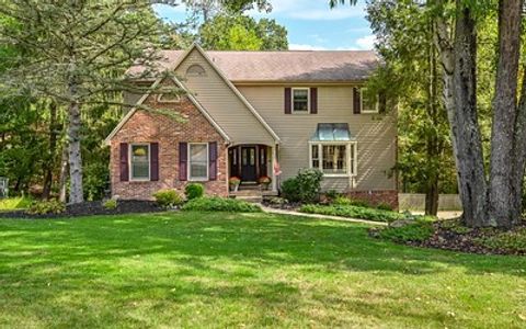 2551 Longmount Drive Franklin Park PA 15090