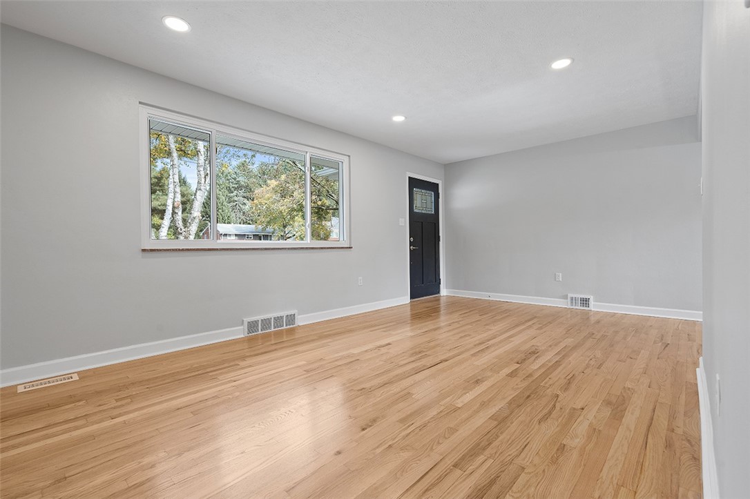 302 Mckinney Dr