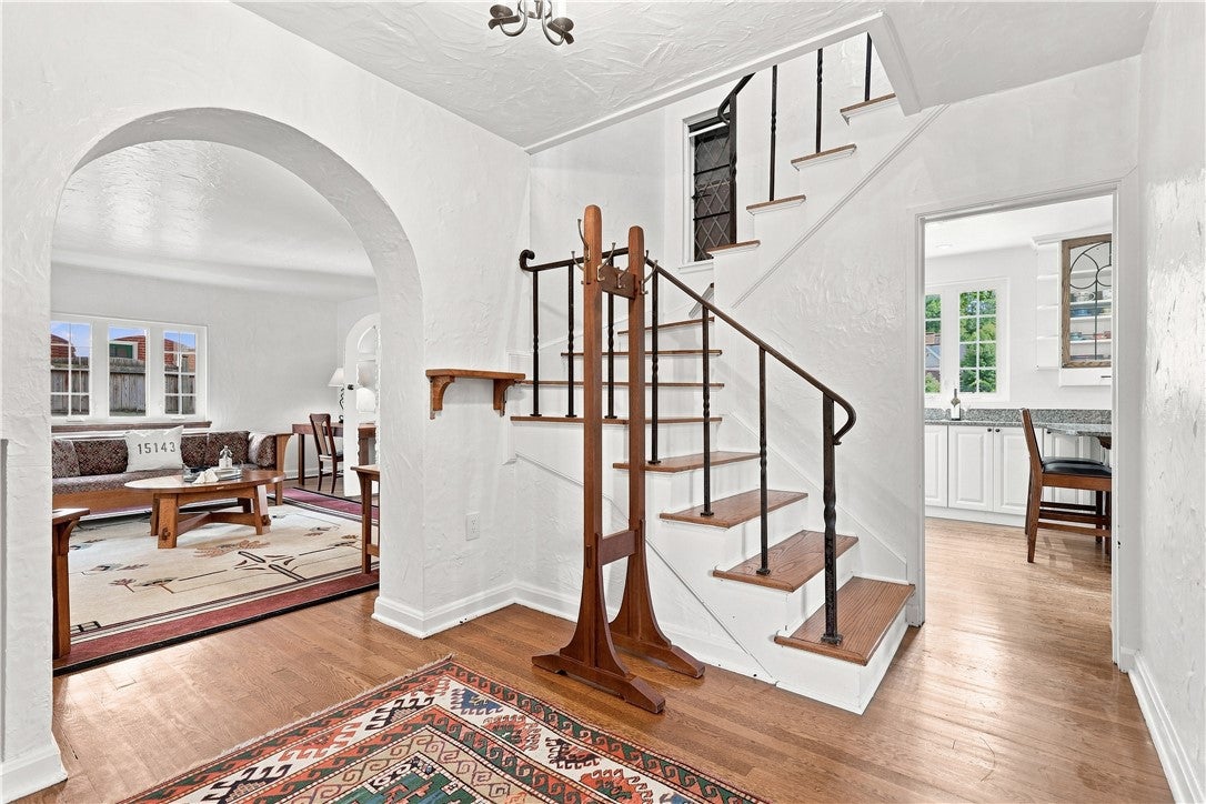 302 Maple Lane