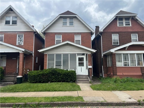 Homes For Sale - 1127 Maplewood Ave Ave<br/> Ambridge, PA 15003