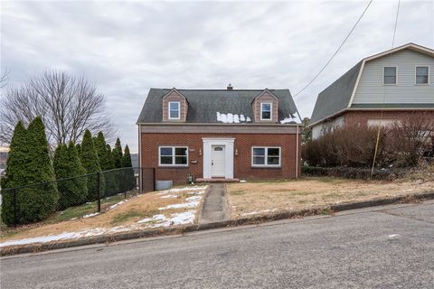 Photo of 1715 Sloan Ave, Latrobe, PA 15650 (MLS # 1733813)