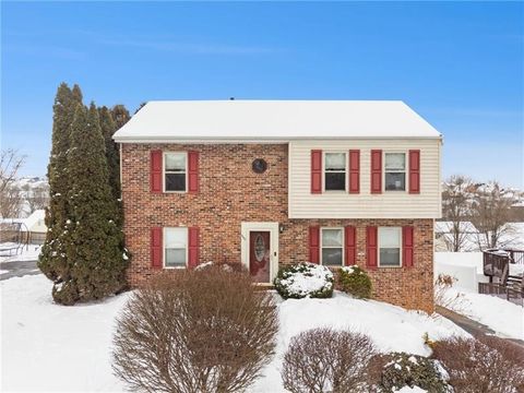 Photo of 440 Shelbourne Dr, Plum Boro, PA 15239 (MLS # 1744285)