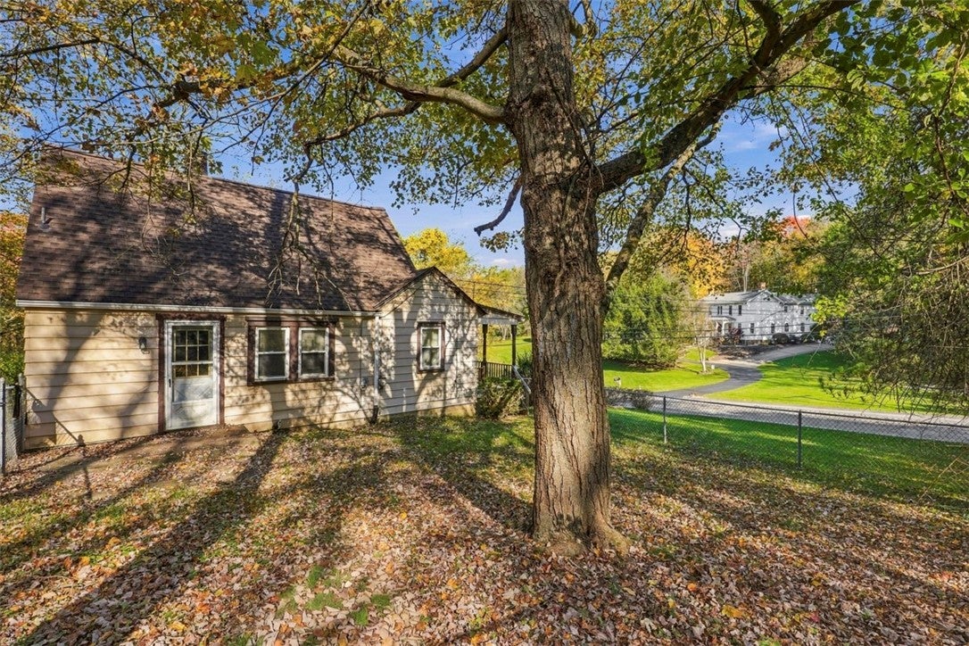 2411 Brandt School Rd