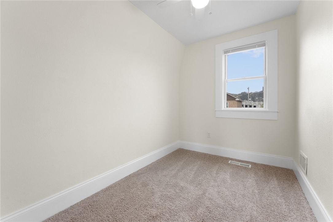 941 Glenwood Ave Ave, Ambridge, Pennsylvania image 24