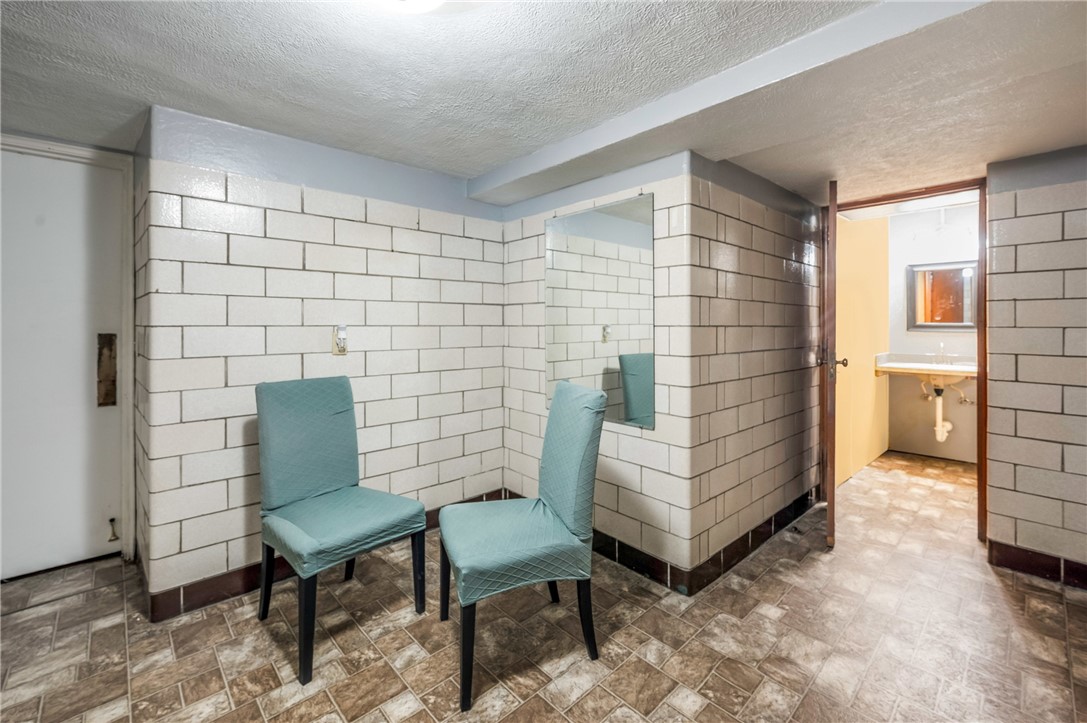 Greenville Boro - Mer, Pennsylvania 16125, United States, ,Residential,Active,38926